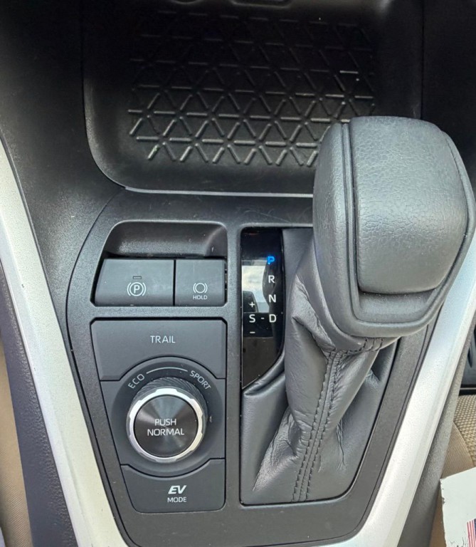 2023 Toyota Rav4 Image 31