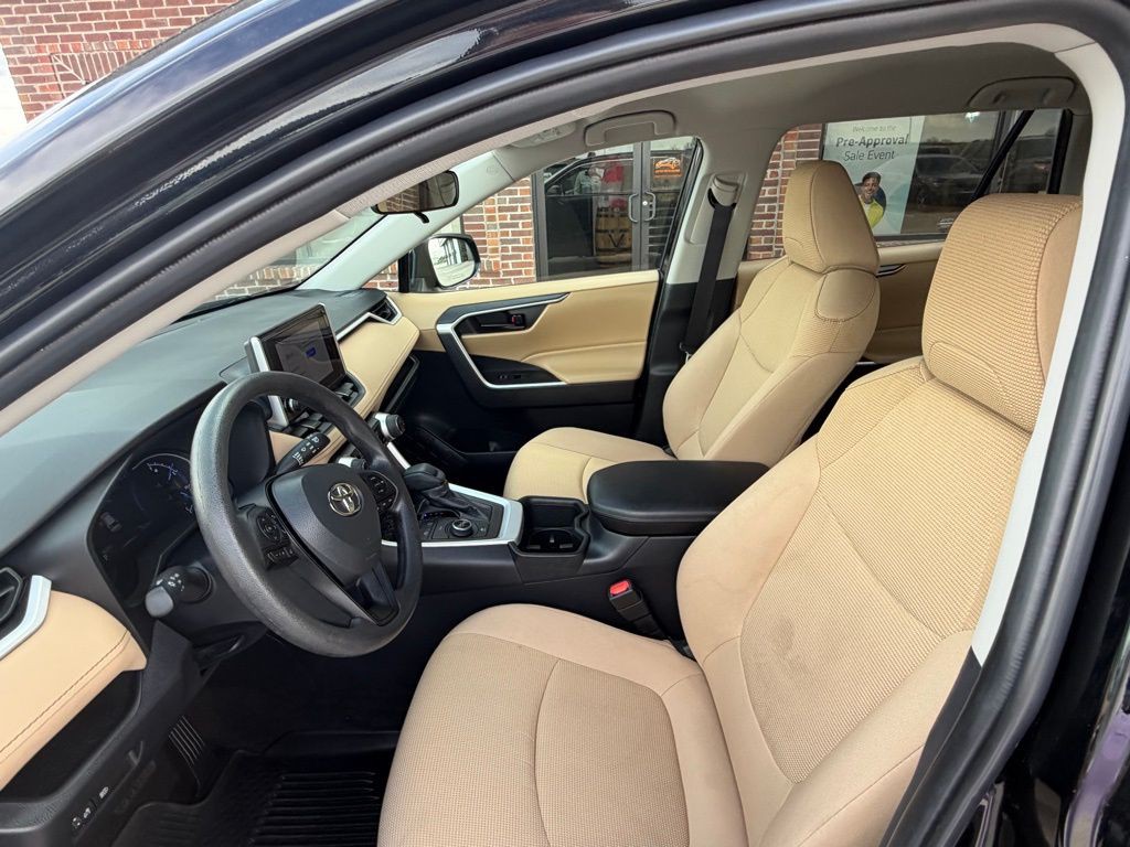 2023 Toyota Rav4 Image 34