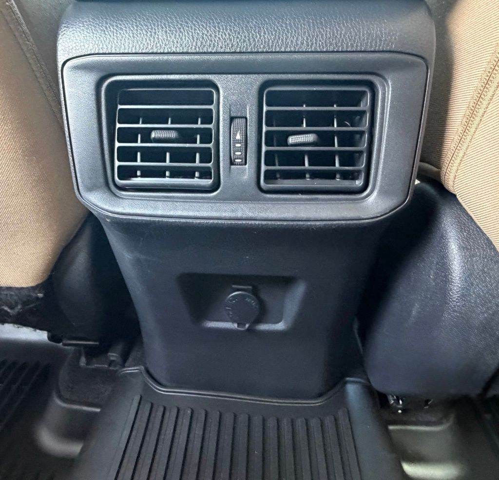 2023 Toyota Rav4 Image 38