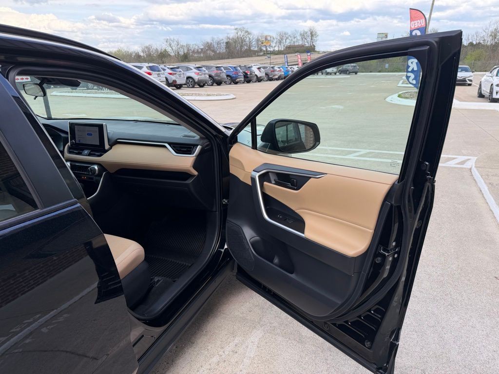 2023 Toyota Rav4 Image 52