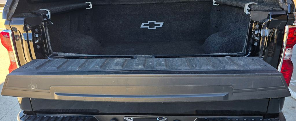 2021 Chevrolet Silverado 1500 Image 14