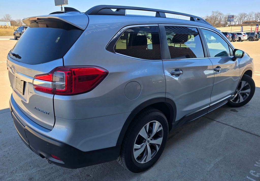 2022 Subaru Ascent Image 5