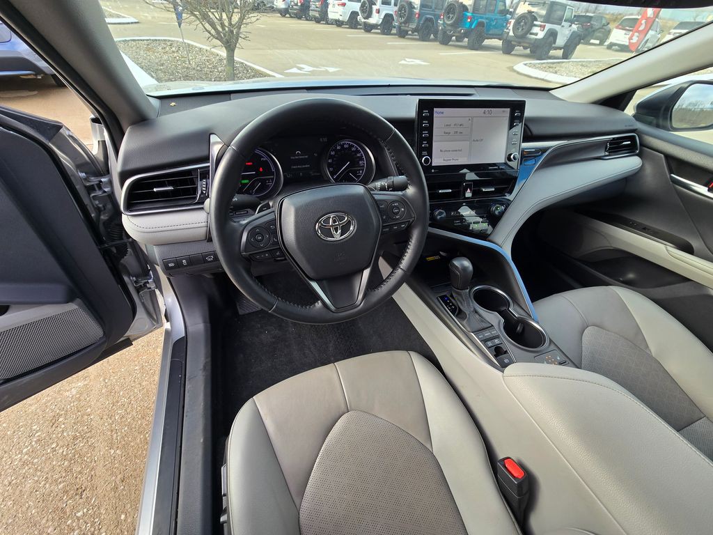 2022 Toyota Camry Image 4