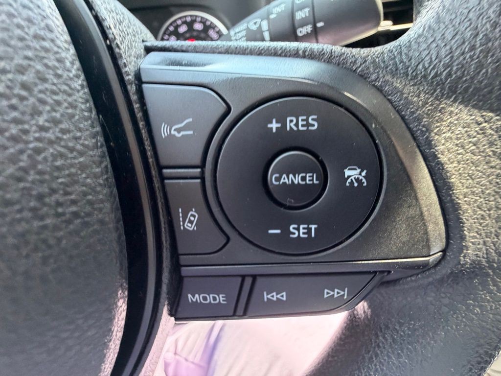 2022 Toyota Rav4 Image 21