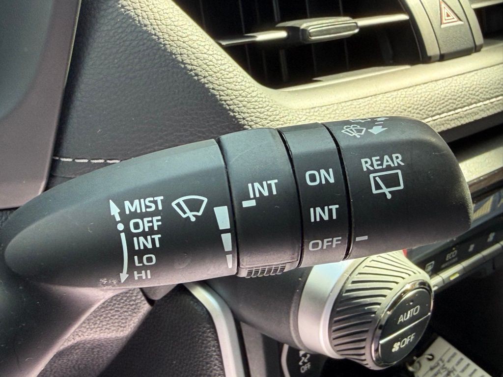 2022 Toyota Rav4 Image 22