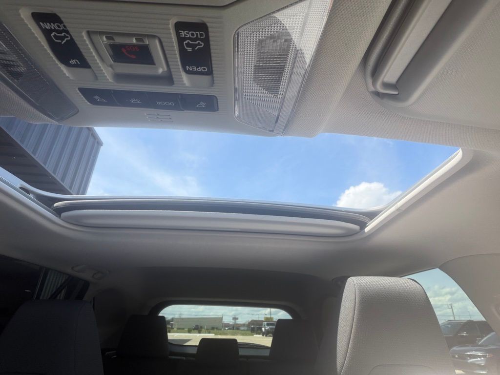 2022 Toyota Rav4 Image 29