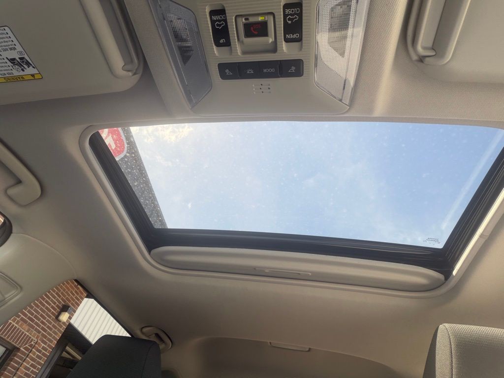 2022 Toyota Rav4 Image 33