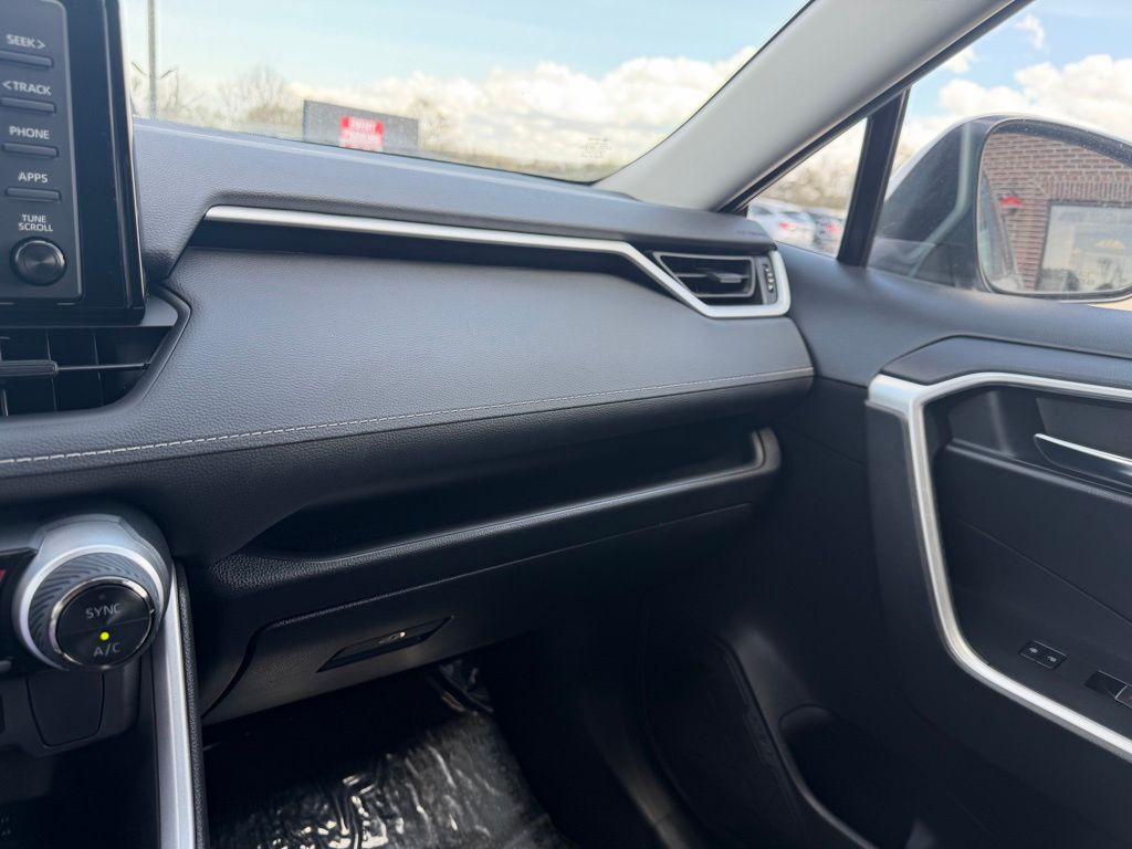 2022 Toyota Rav4 Image 37