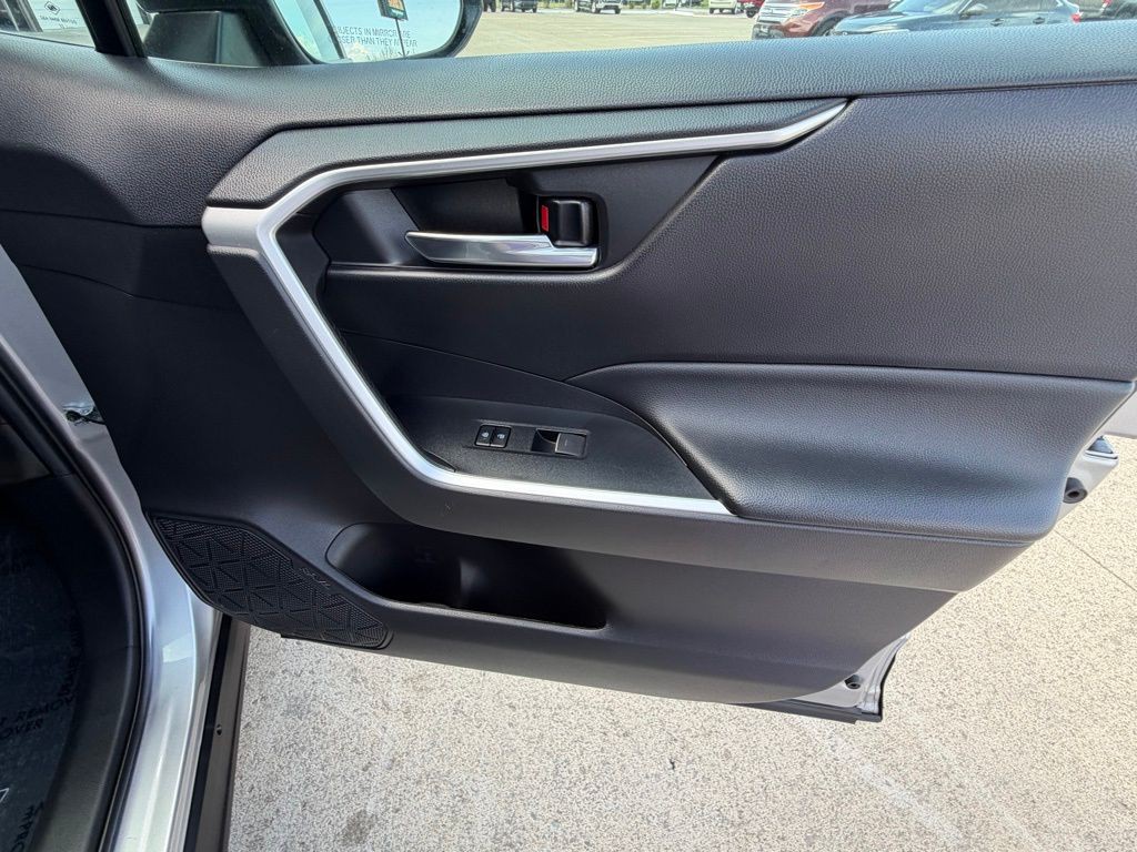 2022 Toyota Rav4 Image 57
