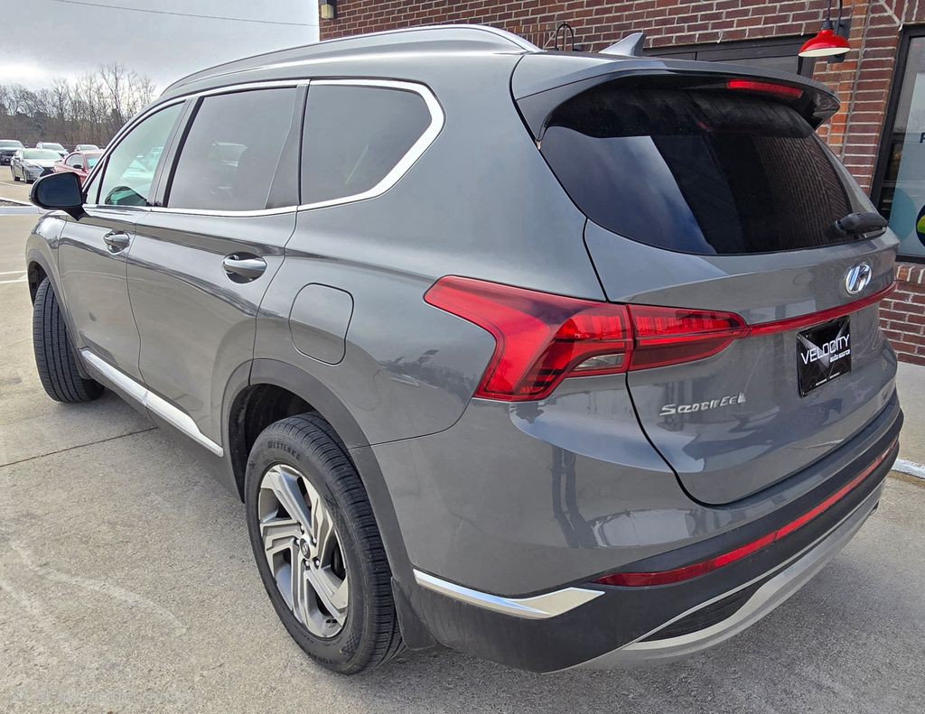 2022 Hyundai Santa Fe Image 3