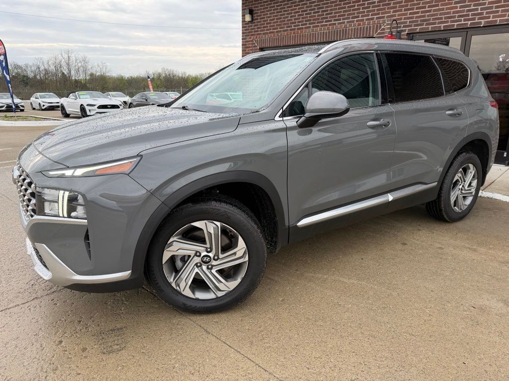 2022 Hyundai Santa Fe Image 2