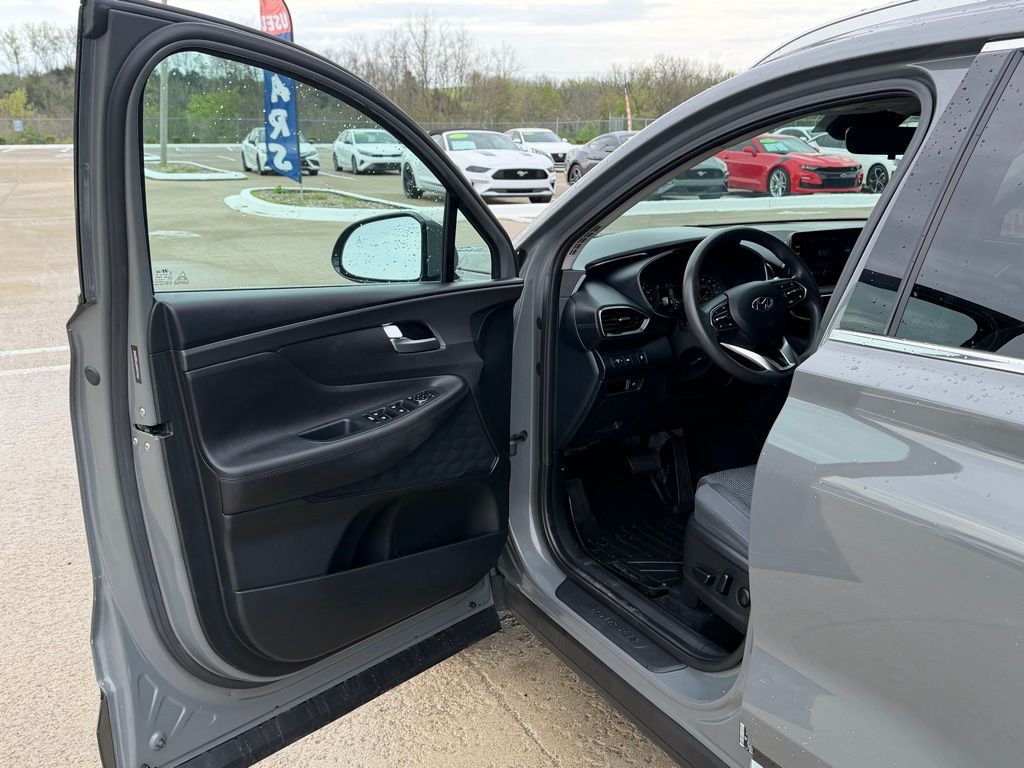 2022 Hyundai Santa Fe Image 10
