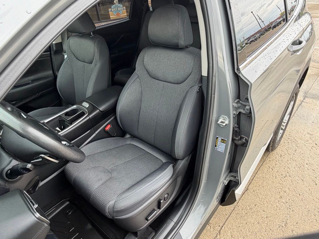 2022 Hyundai Santa Fe Image 18