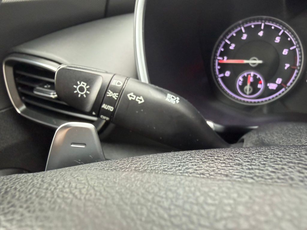 2022 Hyundai Santa Fe Image 25