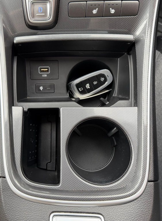 2022 Hyundai Santa Fe Image 36