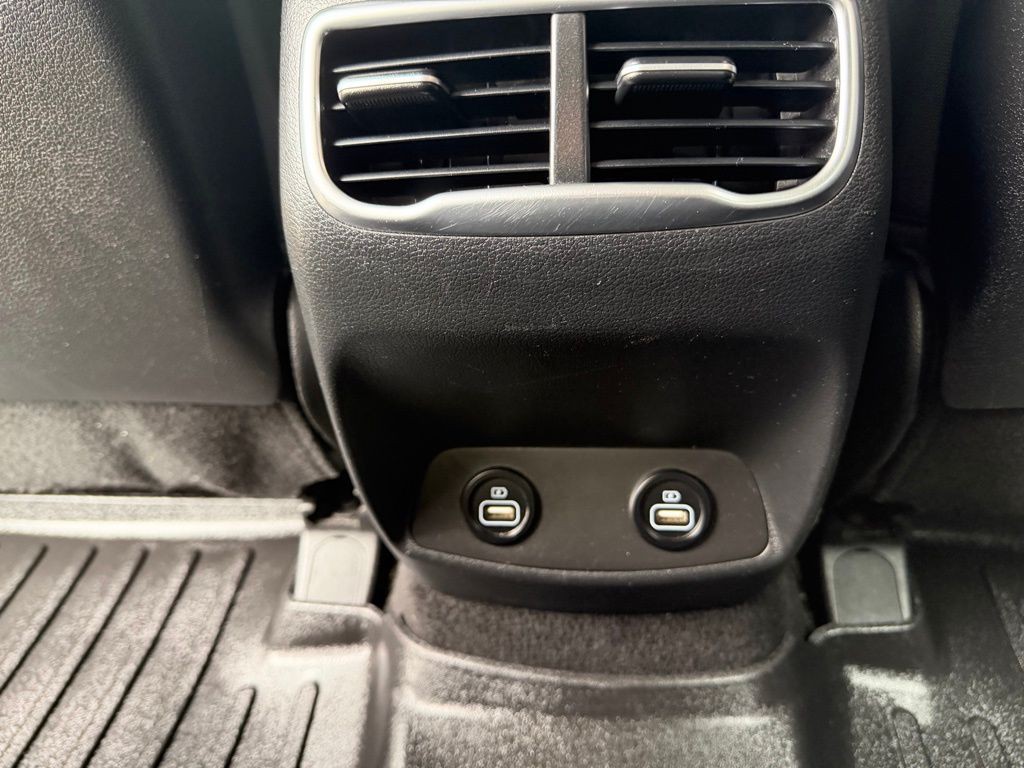 2022 Hyundai Santa Fe Image 45