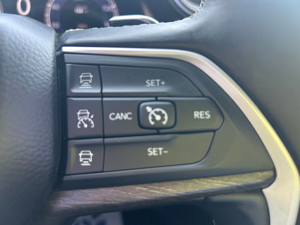 2021 Jeep Grand Cherokee Image 11