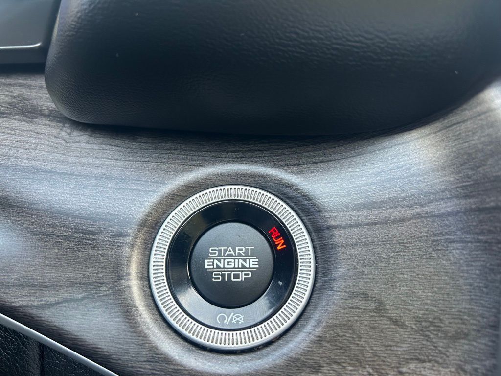 2021 Jeep Grand Cherokee Image 14