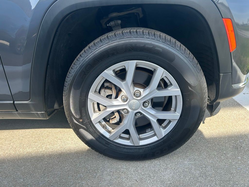 2021 Jeep Grand Cherokee Image 47