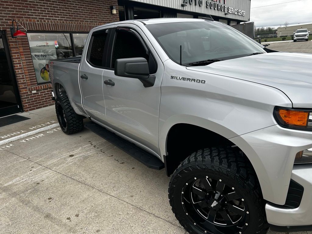 2019 Chevrolet Silverado 1500 Image 3