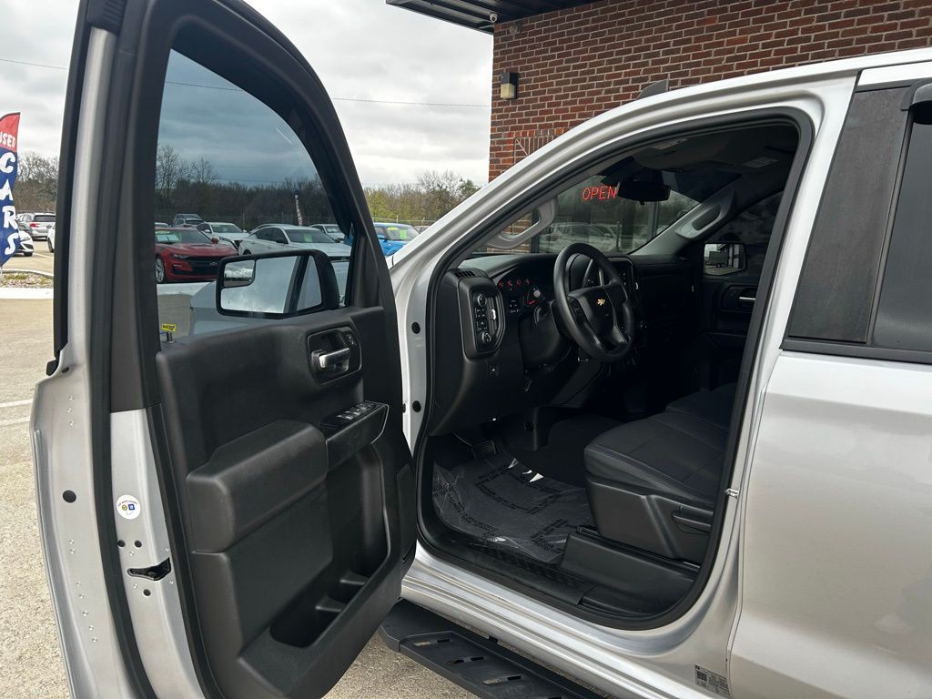 2019 Chevrolet Silverado 1500 Image 8