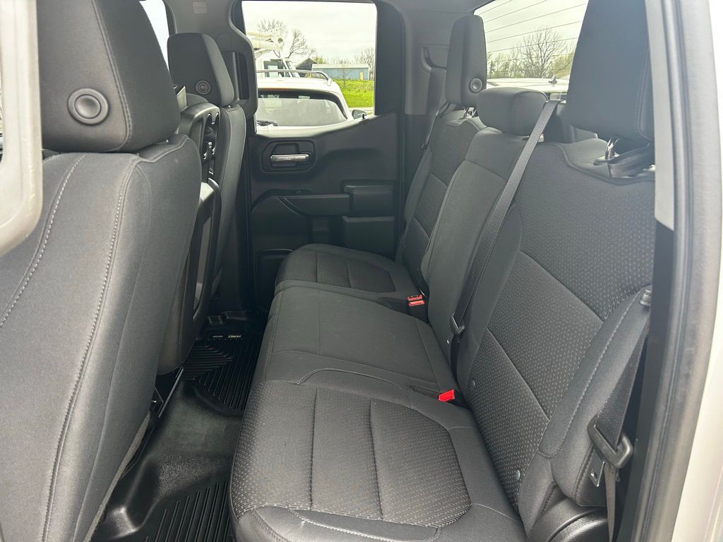 2019 Chevrolet Silverado 1500 Image 31