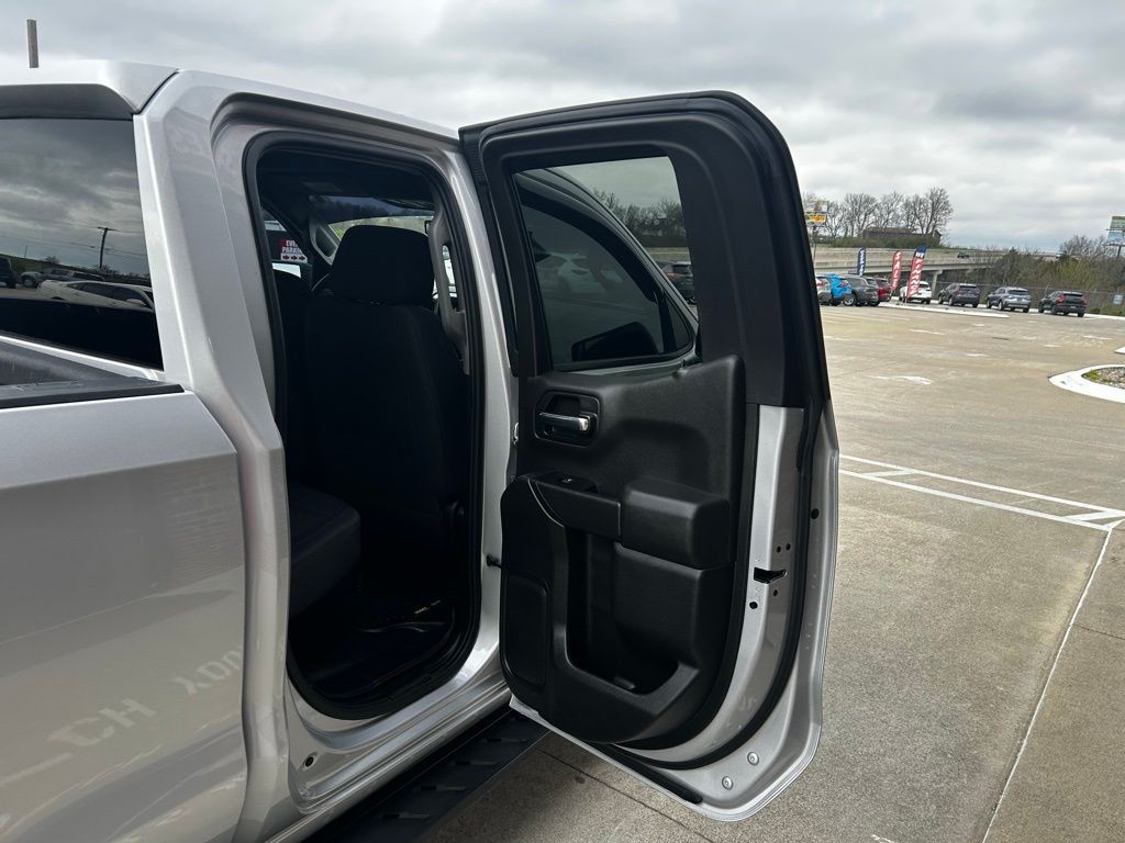 2019 Chevrolet Silverado 1500 Image 39