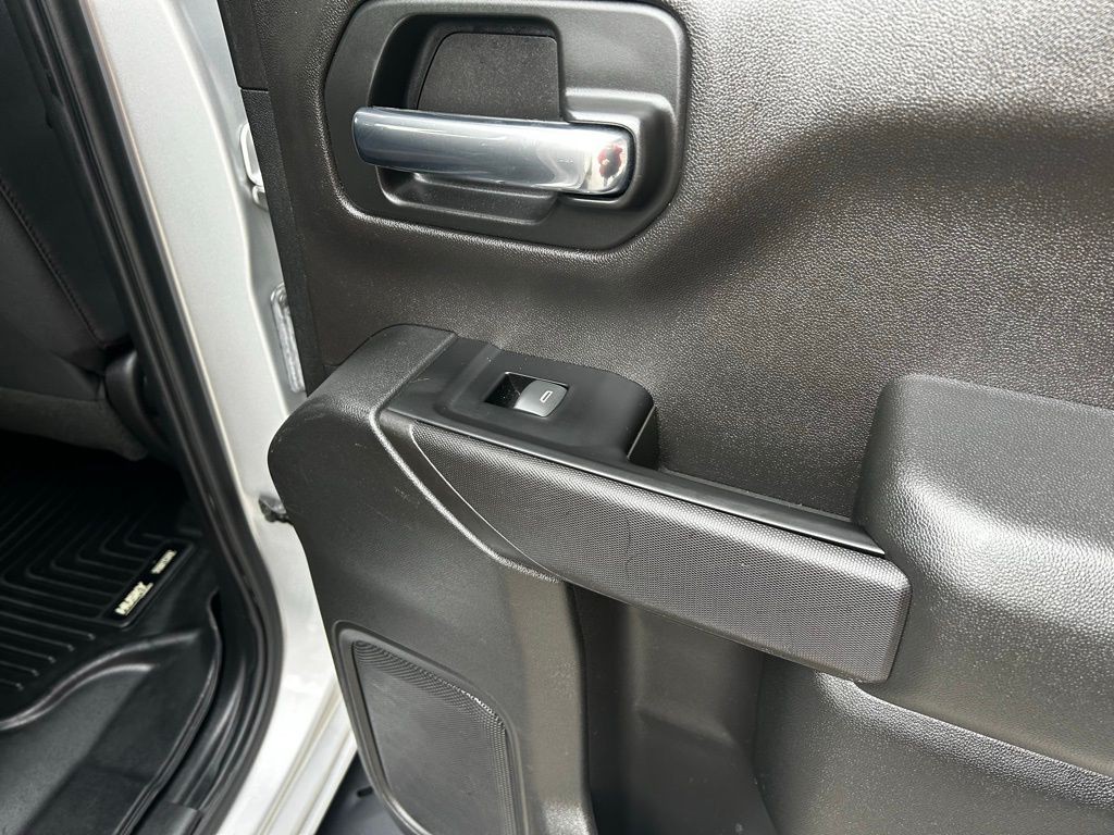 2019 Chevrolet Silverado 1500 Image 40