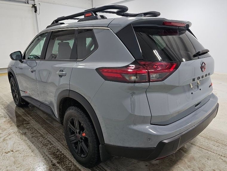 2025 Nissan Rogue Image 3