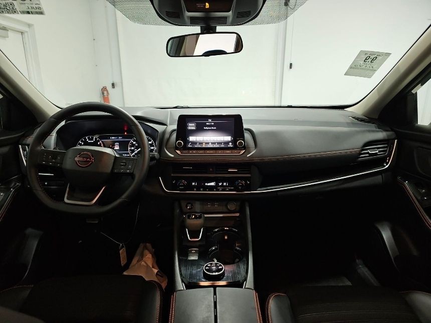 2025 Nissan Rogue Image 7