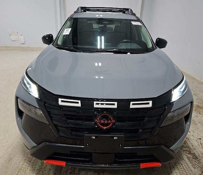 2025 Nissan Rogue Image 8