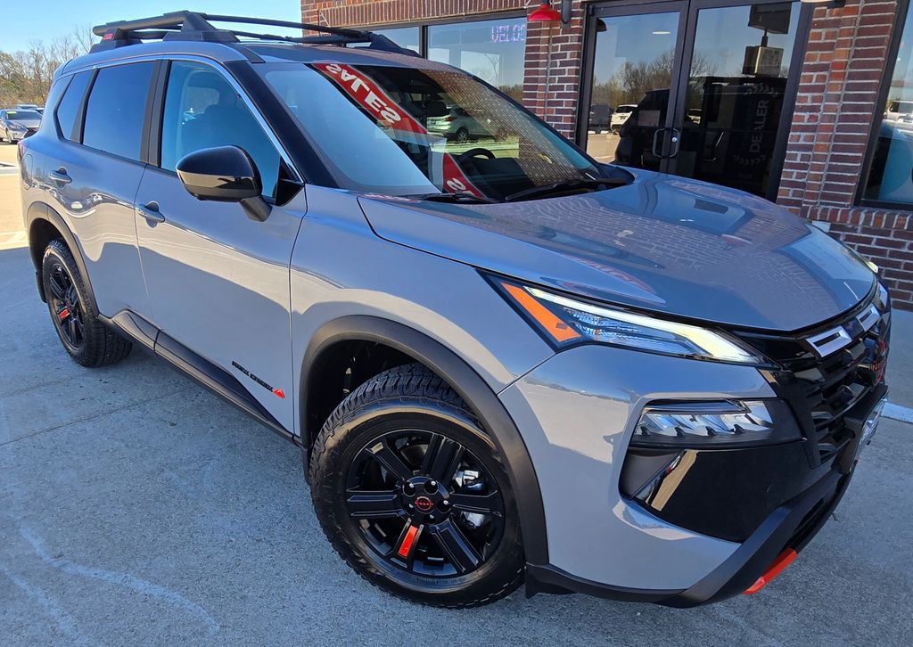 2025 Nissan Rogue Image 3