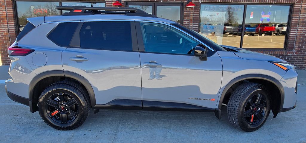 2025 Nissan Rogue Image 5