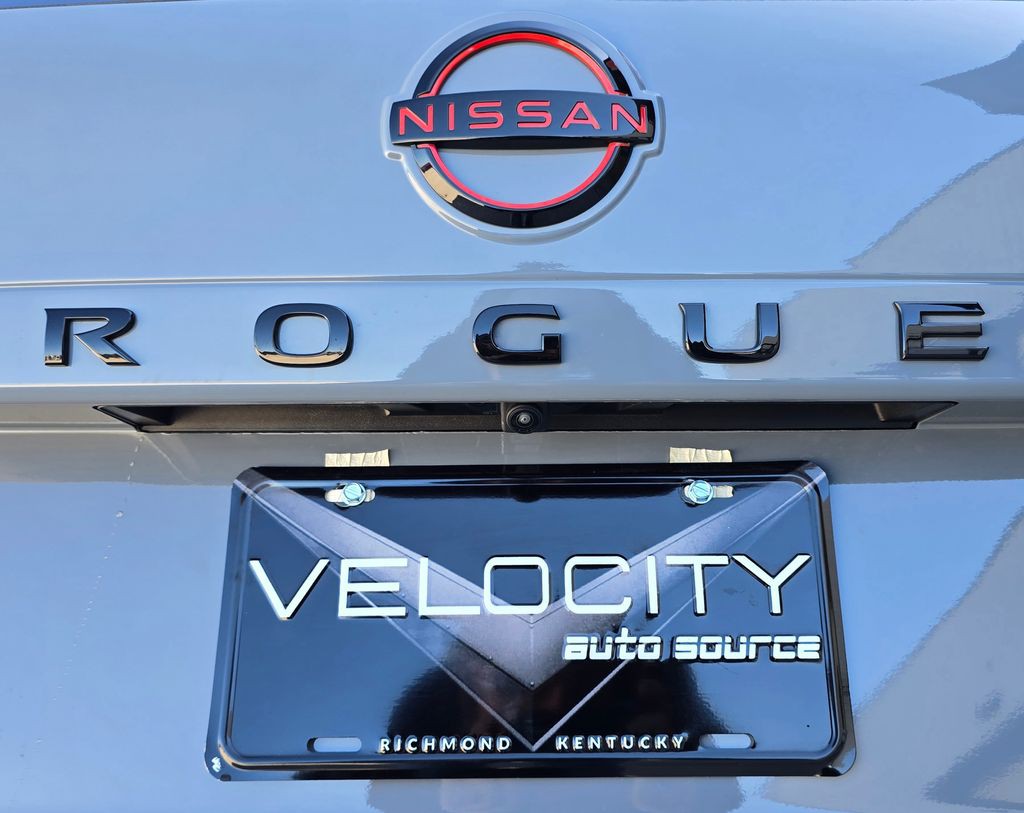 2025 Nissan Rogue Image 9
