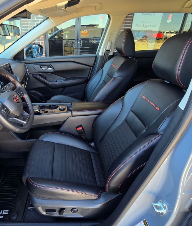 2025 Nissan Rogue Image 17