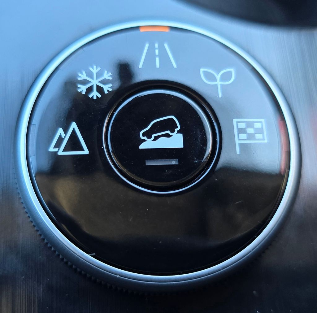 2025 Nissan Rogue Image 32