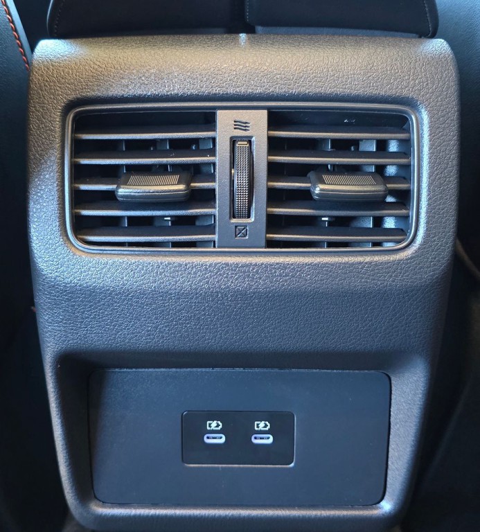 2025 Nissan Rogue Image 36