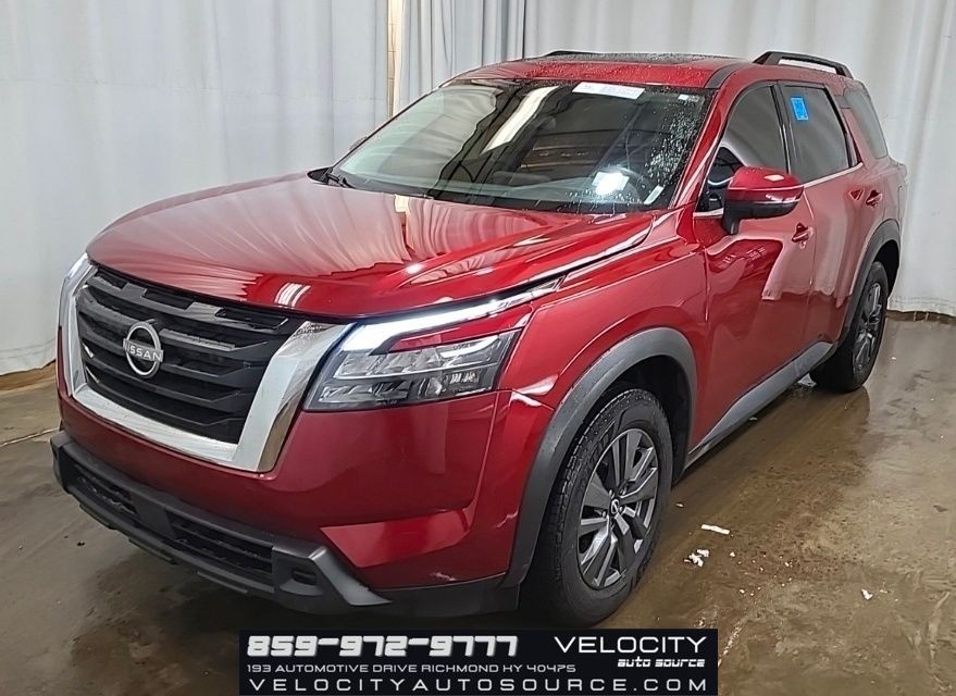 2024 Nissan Pathfinder Image 1