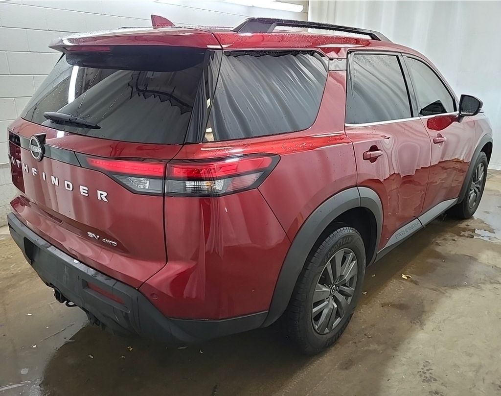 2024 Nissan Pathfinder Image 4