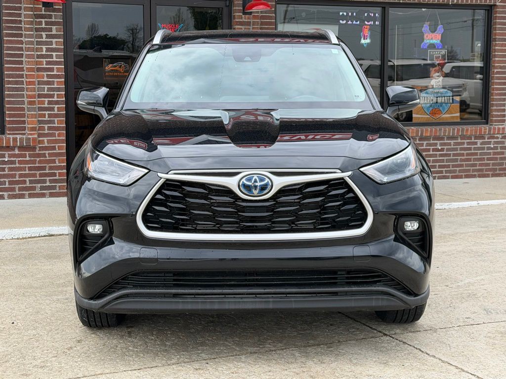 2022 Toyota Highlander Image 4