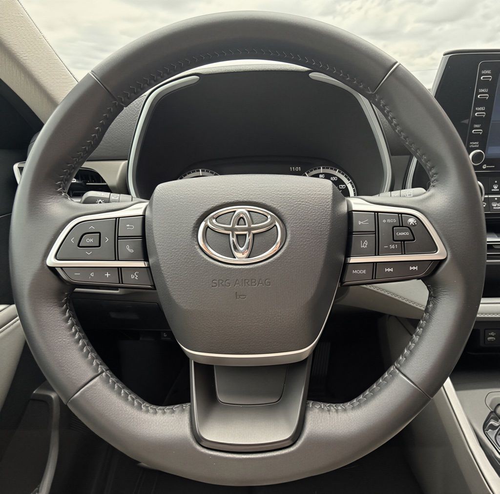 2022 Toyota Highlander Image 21