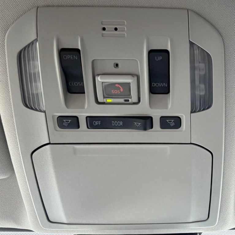 2022 Toyota Highlander Image 28