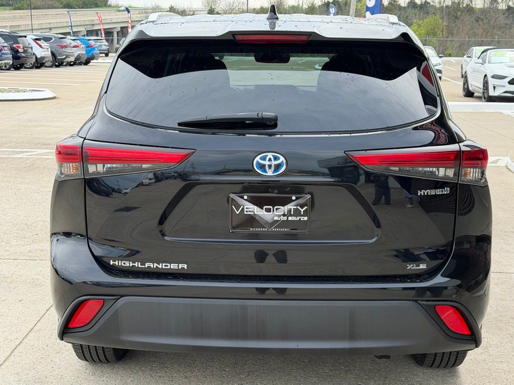2022 Toyota Highlander Image 53