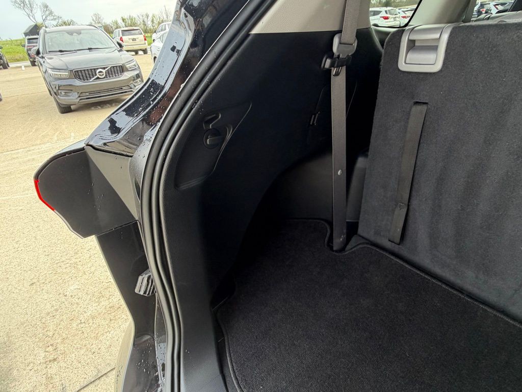 2022 Toyota Highlander Image 57