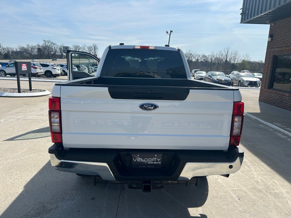 2022 Ford F-250 Image 4