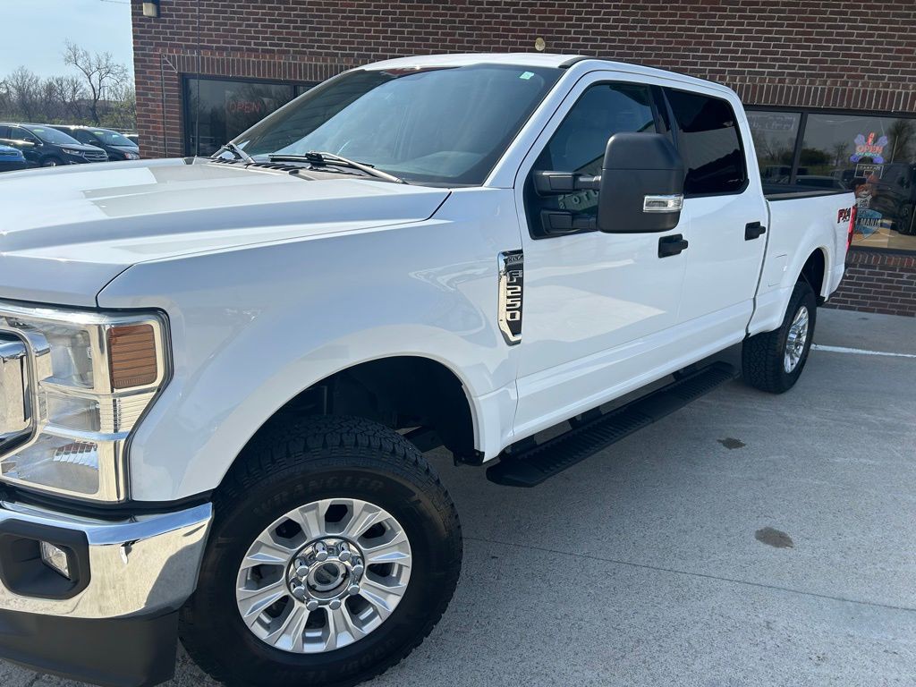 2022 Ford F-250 Image 6