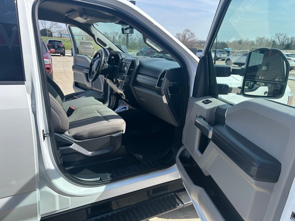 2022 Ford F-250 Image 35
