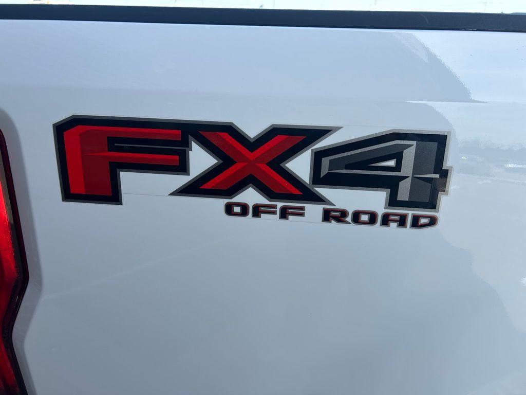 2022 Ford F-250 Image 40