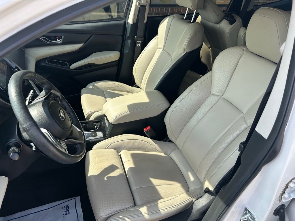 2023 Subaru Ascent Image 9