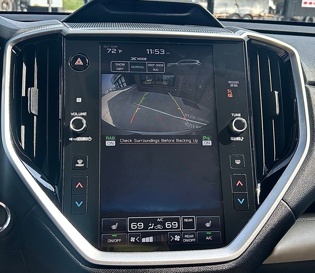 2023 Subaru Ascent Image 21